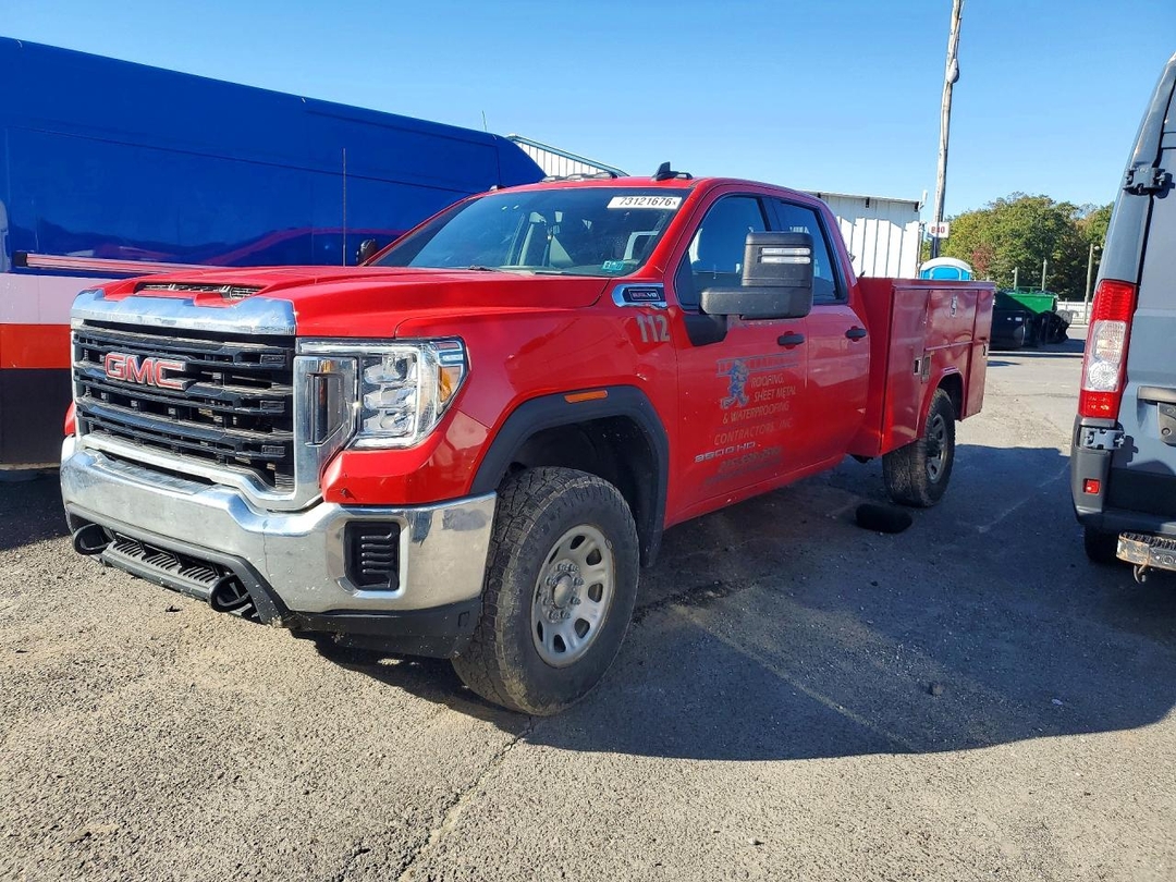 Vue de 2021 GMC SIERRA K3500, angle 1