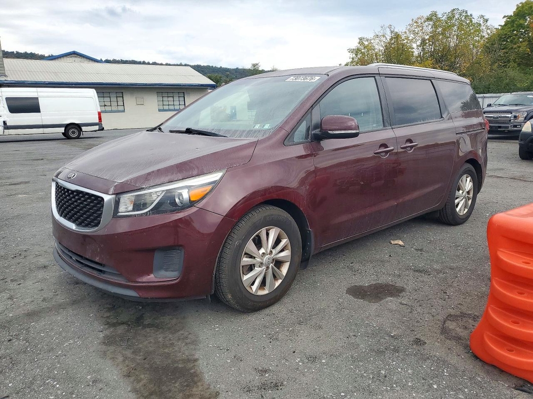 Вид 2016 KIA SEDONA LX, угол 1