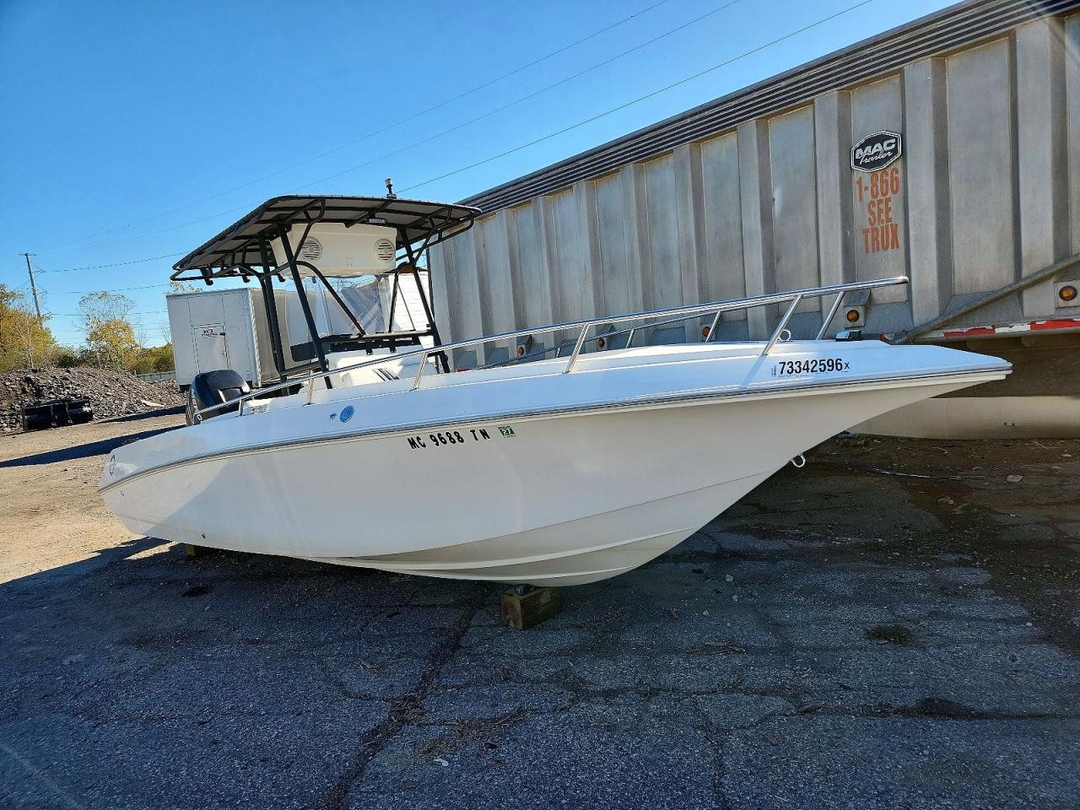 منظر 1996 FOUNTAIN BOAT، زاوية 1