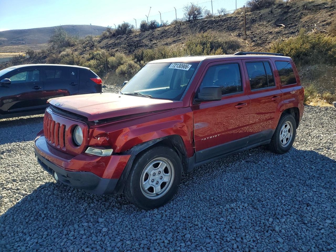 Вид 2015 JEEP PATRIOT SPORT, угол 1