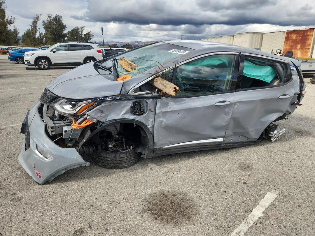 2020 CHEVROLET BOLT EV LT view, angle 1