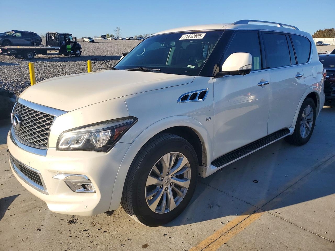 Vue de 2016 INFINITI QX80 BASE, angle 1
