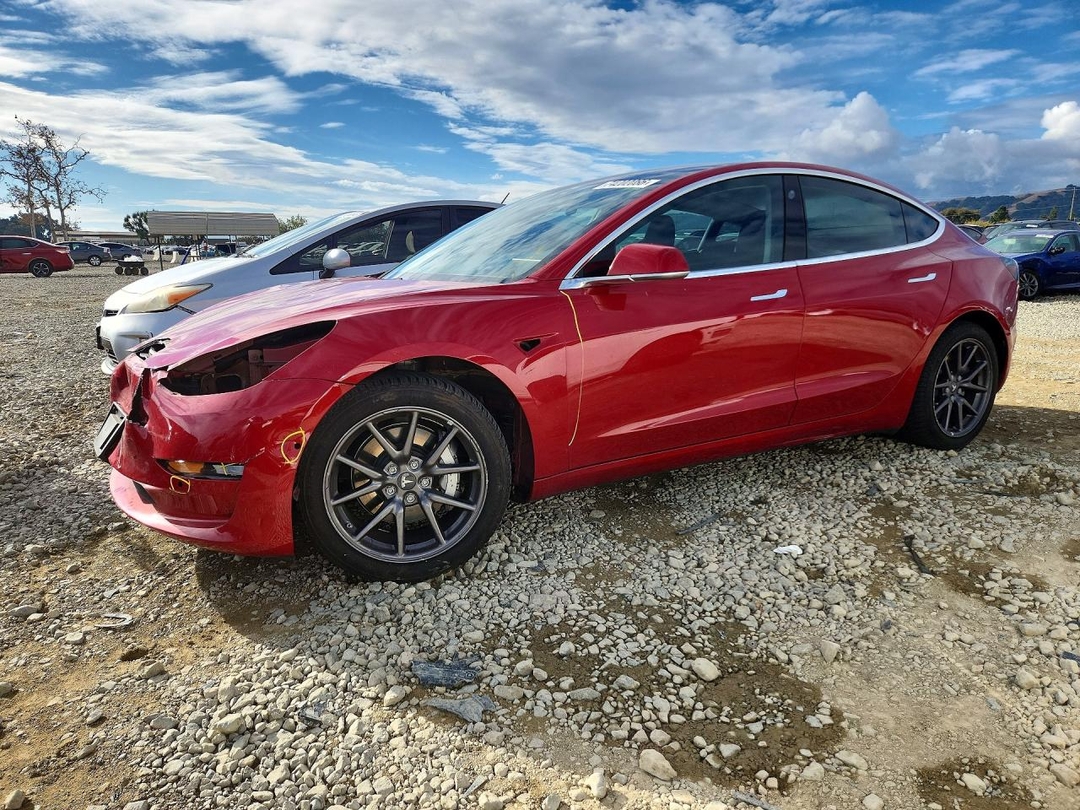 Vista de 2018 TESLA MODEL 3, ángulo 1