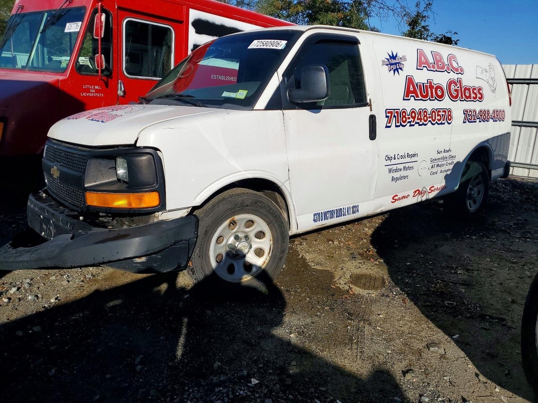 Vista de 2014 CHEVROLET EXPRESS G1500 - DELIVERY VAN, ángulo 1