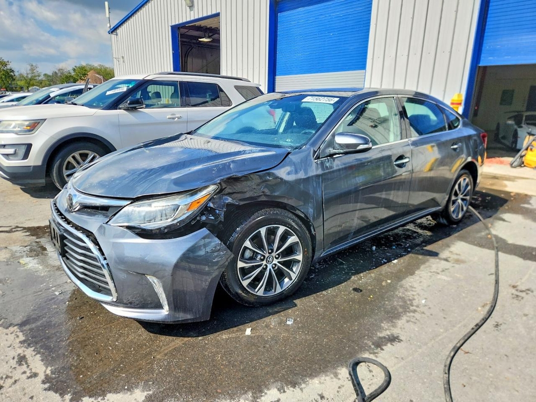 Vedere 2018 TOYOTA AVALON XLE PREMIUM, unghi 1