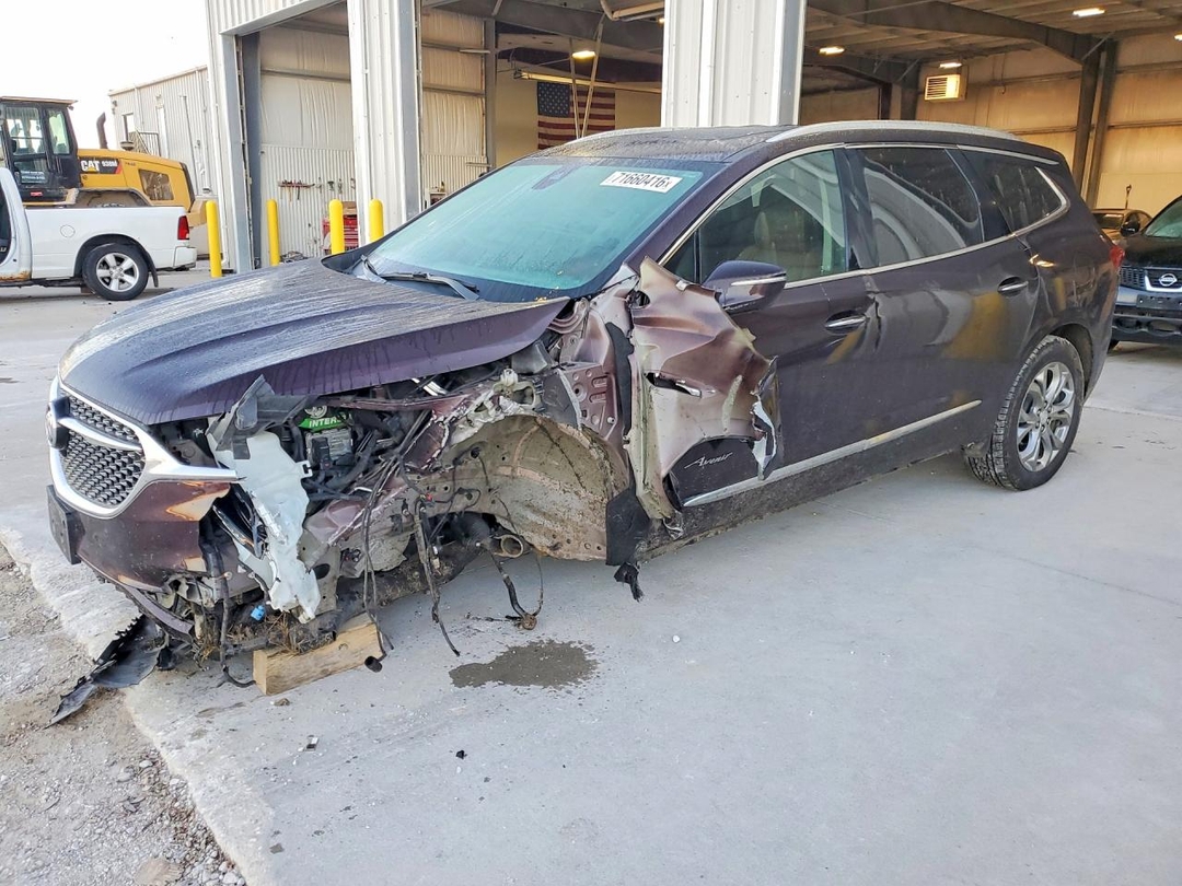 Вид 2020 BUICK ENCLAVE AVENIR, угол 1