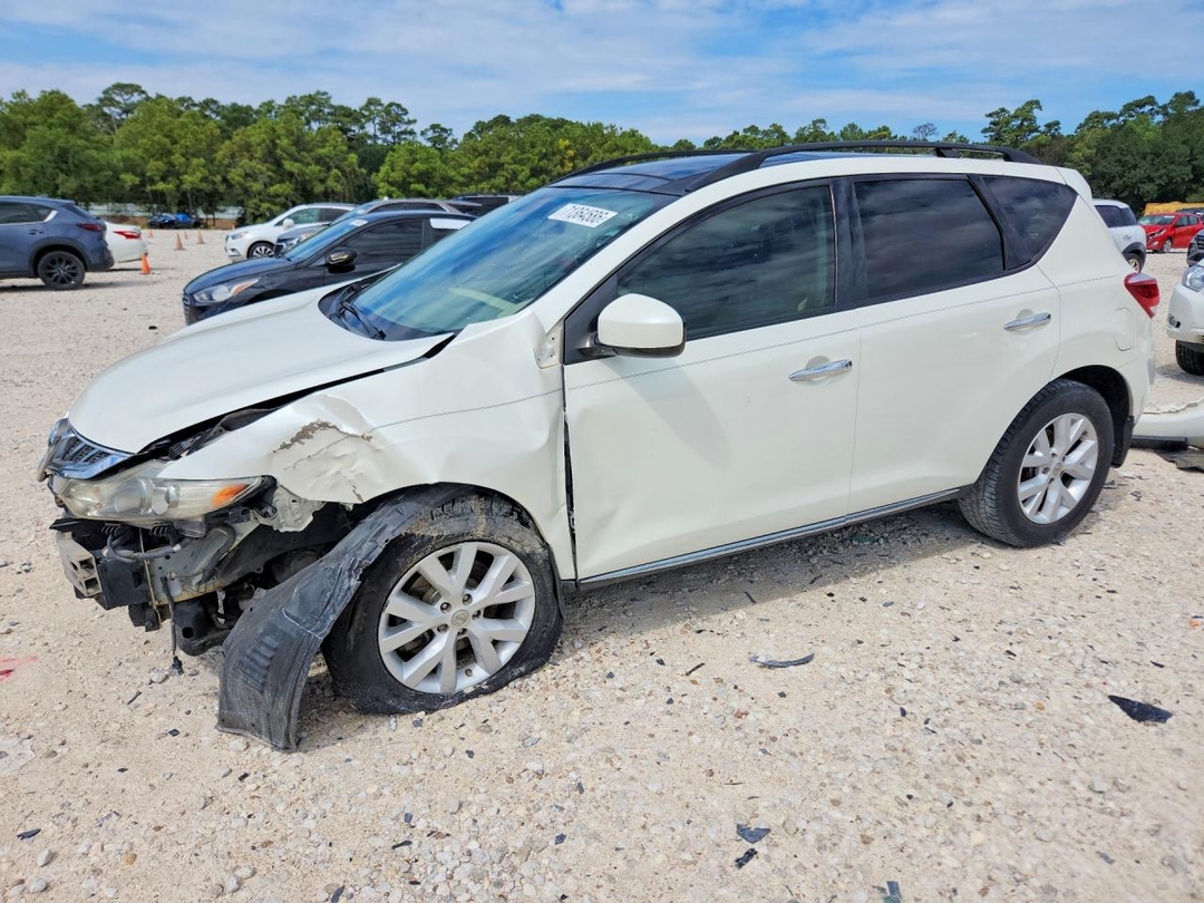 Вид 2012 NISSAN MURANO S, угол 1