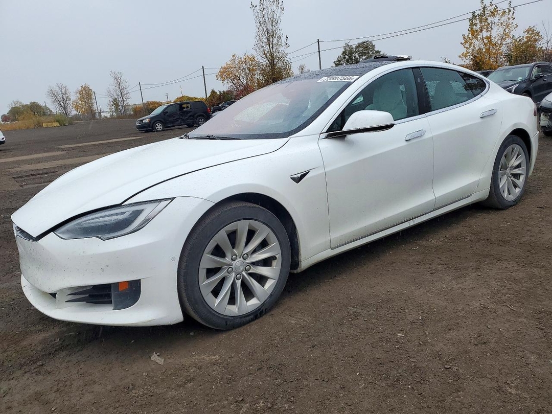 Vista de 2017 TESLA MODEL S, ángulo 1