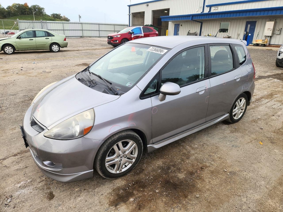 Вид 2007 HONDA FIT S, угол 1