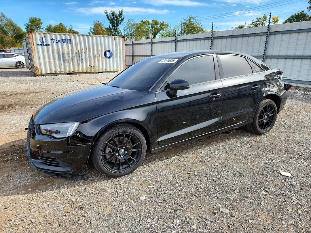 Вид 2015 AUDI A3 PREMIUM, угол 1