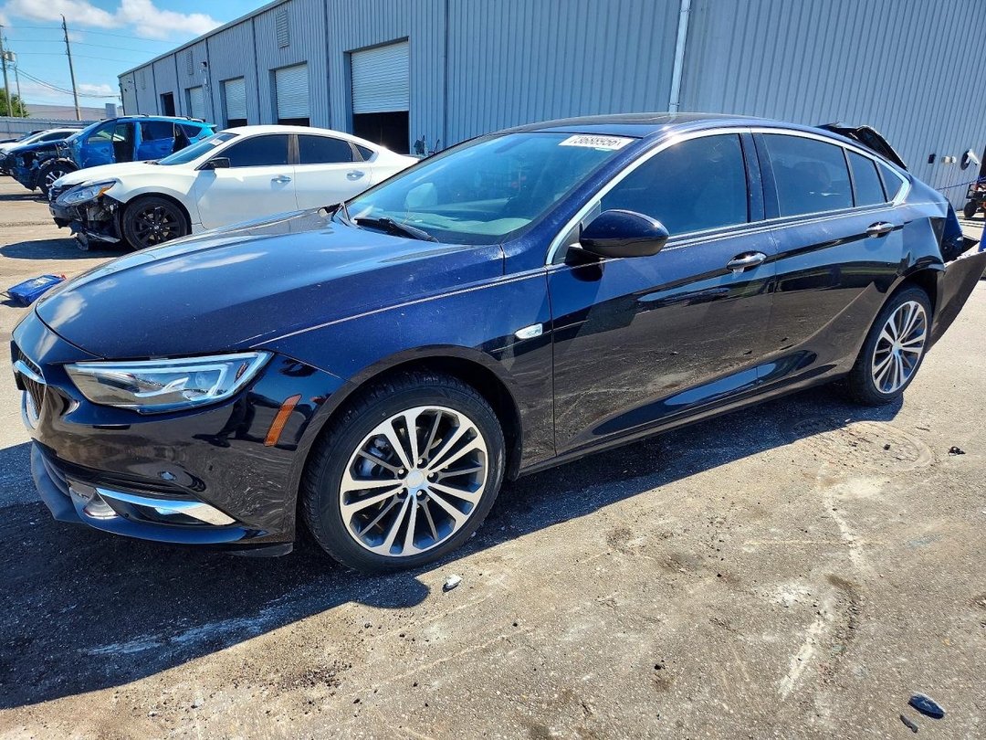 Вид 2018 BUICK REGAL ESSENCE, угол 1