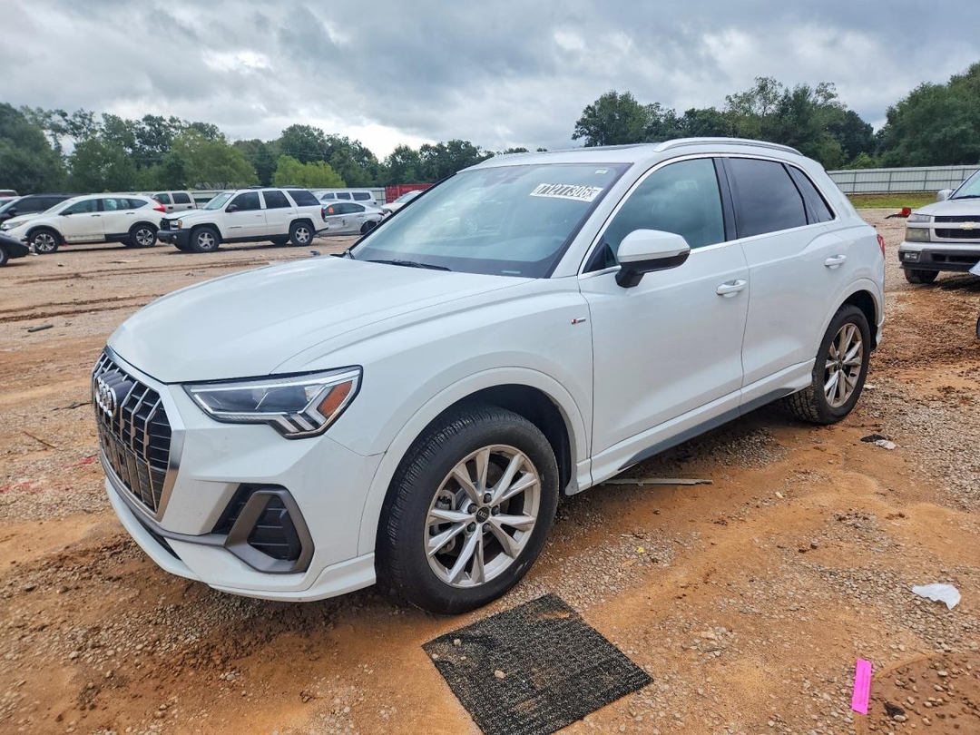 منظر 2024 AUDI Q3 PREMIUM S LINE 45، زاوية 1