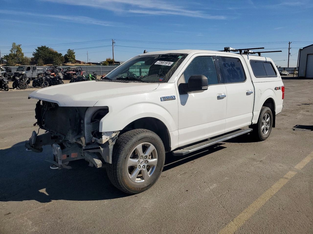 Vista de 2019 FORD F150 SUPERCREW, ángulo 1