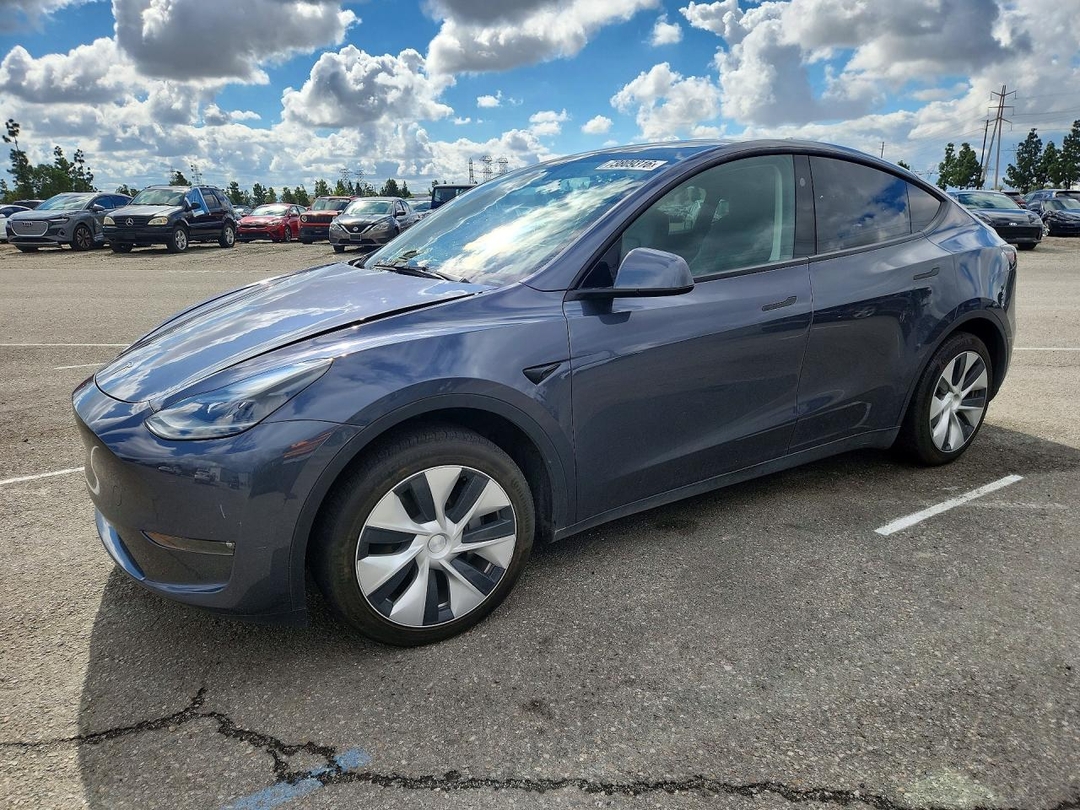 2023 TESLA MODEL Y view, angle 1