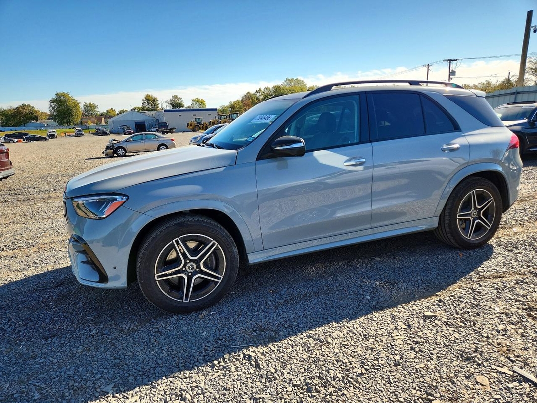 Vue de 2025 MERCEDES-BENZ GLE 350, angle 1