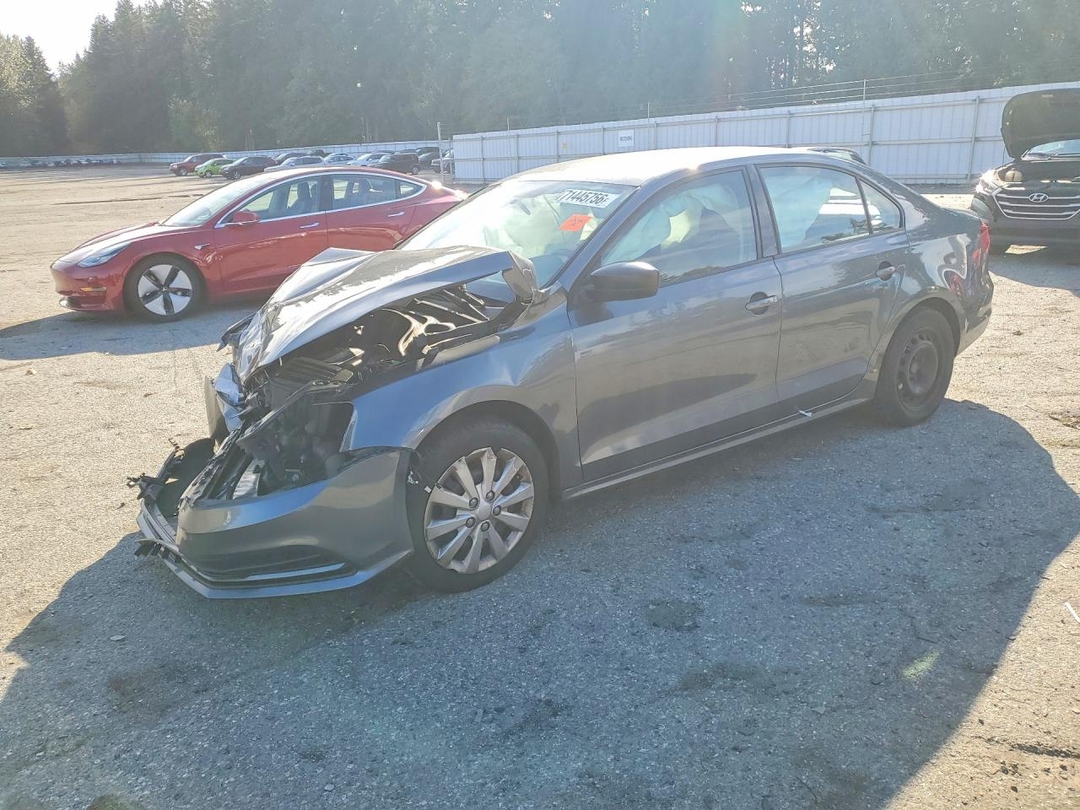 Vista de 2015 VOLKSWAGEN JETTA BASE, ángulo 1