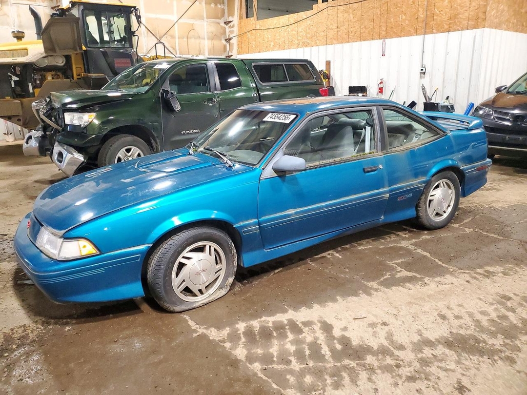 Вид 1994 CHEVROLET CAVALIER Z24, угол 1