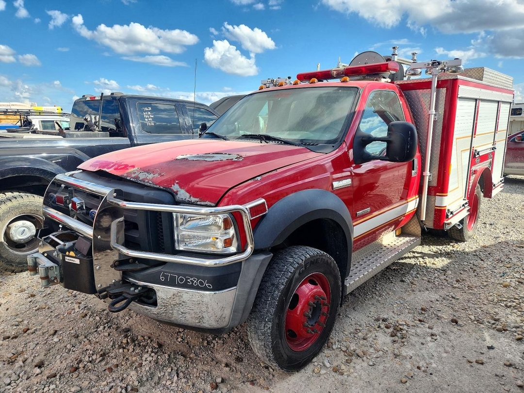 منظر 2007 FORD F550 FIRE TRUCK، زاوية 1