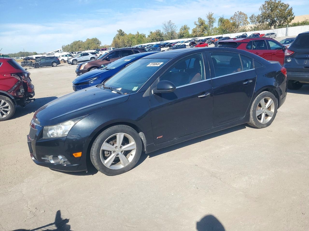 Вид 2014 CHEVROLET CRUZE LT, угол 1