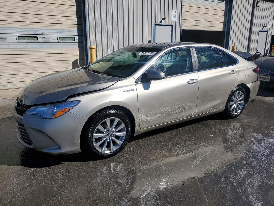 Vedere 2015 TOYOTA CAMRY HYBRID XLE, unghi 1