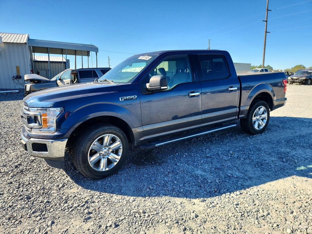 Вид 2018 FORD F150 SUPERCREW, угол 1