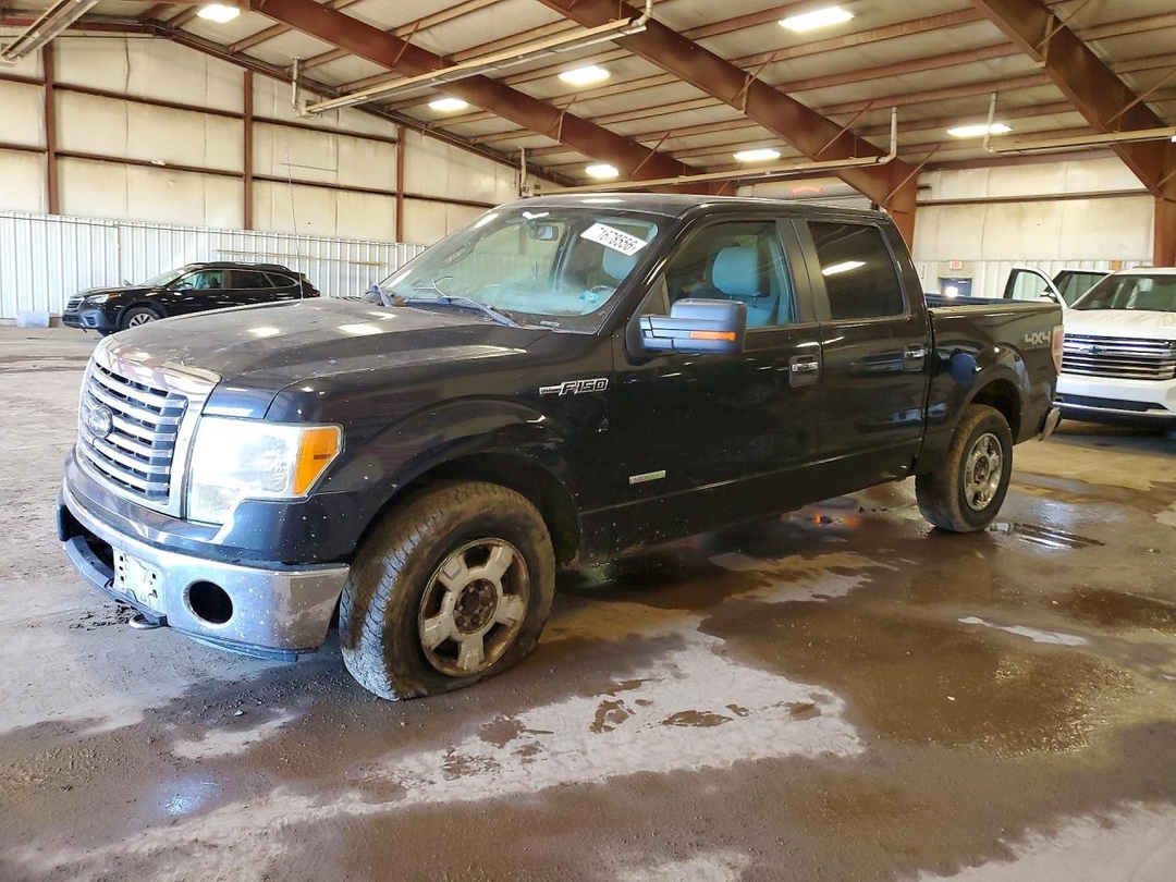 Vue de 2011 FORD F150 SUPERCREW, angle 1