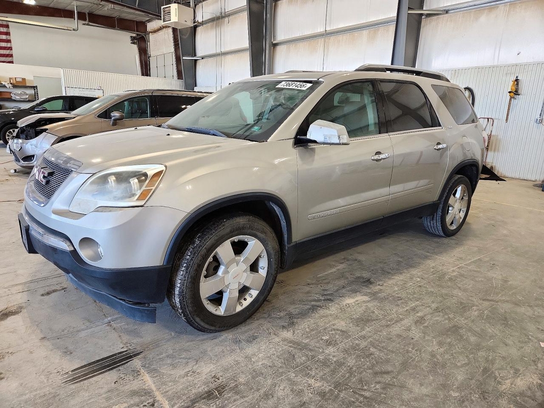 Vue de 2007 GMC ACADIA SLT-2, angle 1