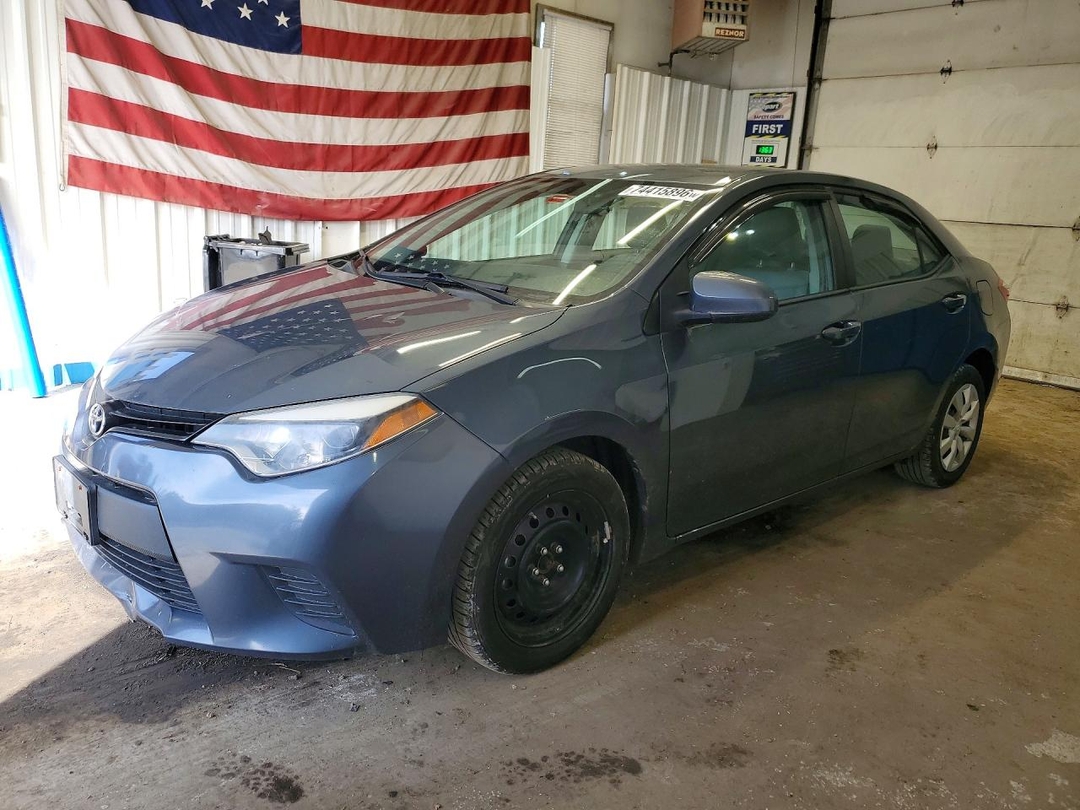 Вид 2014 TOYOTA COROLLA LE, угол 1