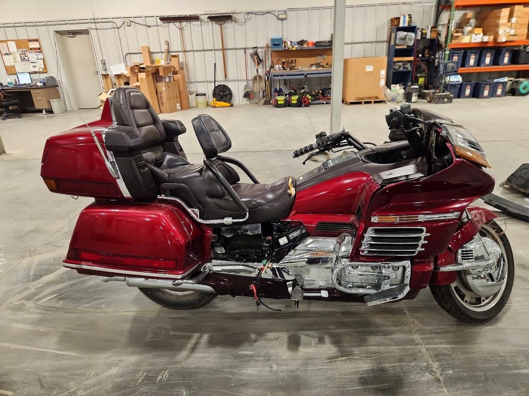 منظر 1995 HONDA GL1500 I/2، زاوية 1