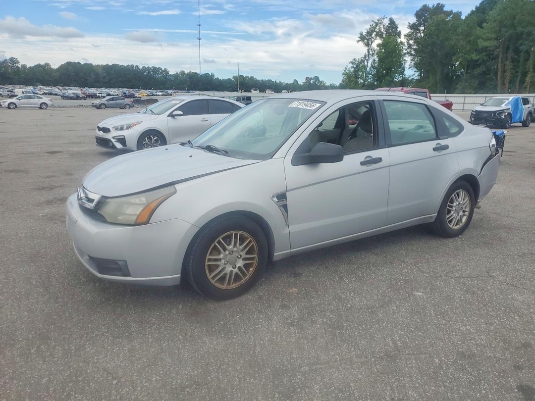Vue de 2008 FORD FOCUS SE, angle 1