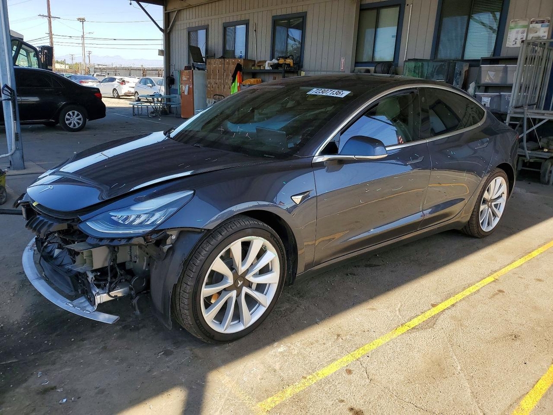 Vista de 2019 TESLA MODEL 3, ángulo 1
