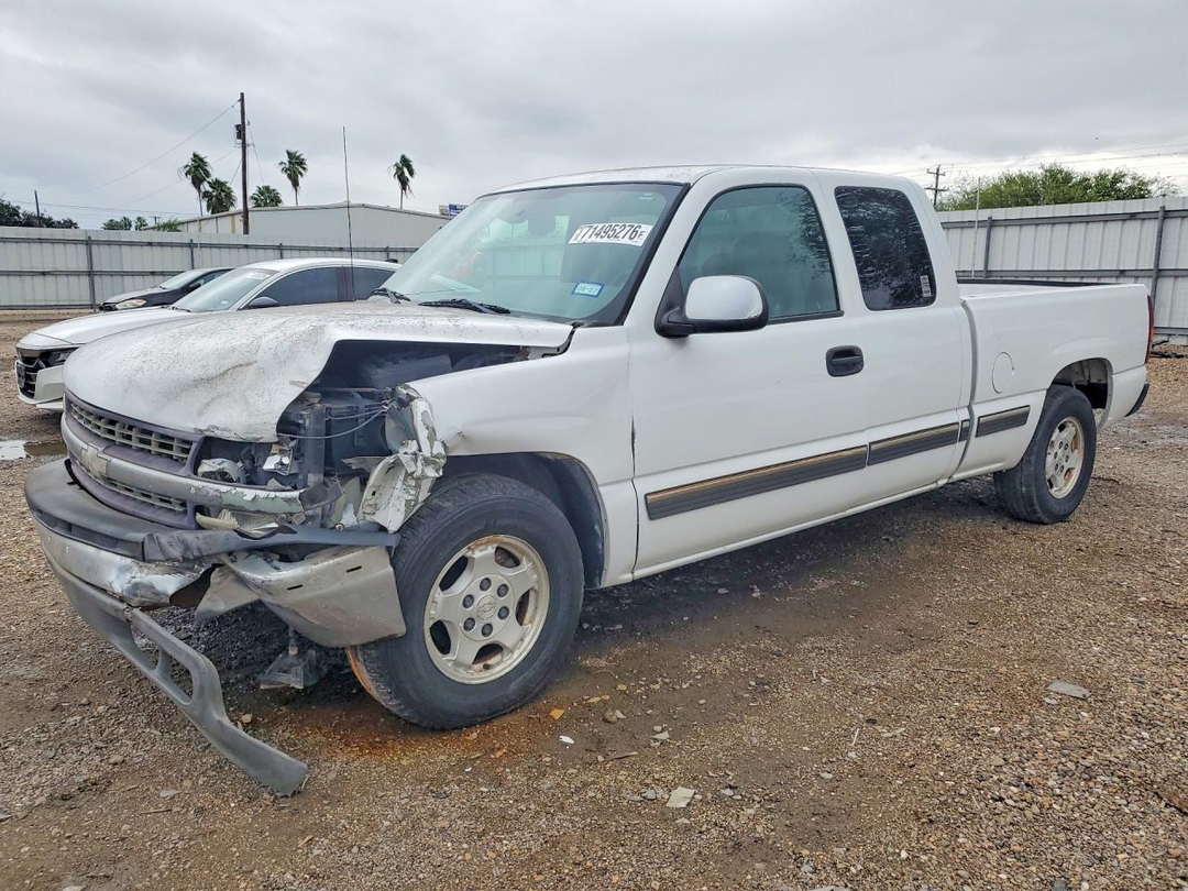 Vue de 2000 CHEVROLET SILVERADO C1500, angle 1