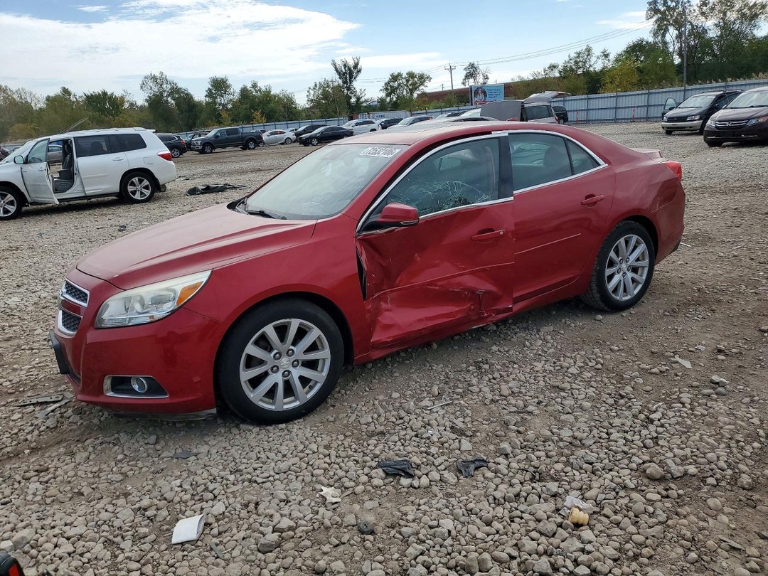 Vedere 2013 CHEVROLET MALIBU 2LT, unghi 1