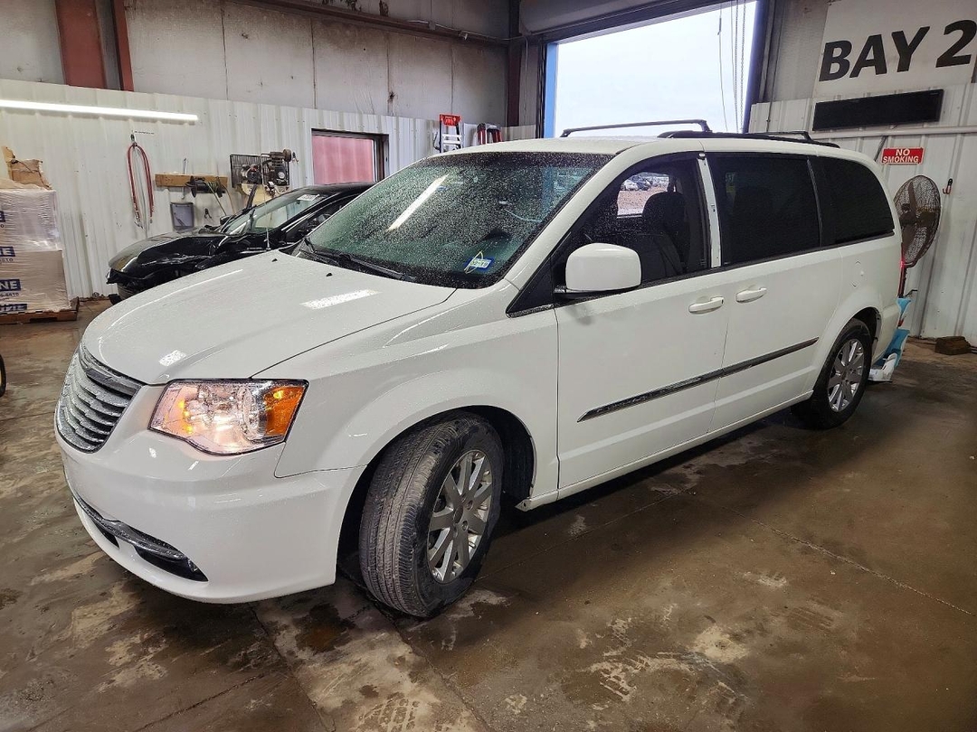 Vista de 2013 CHRYSLER MINIVAN TOURING, ángulo 1