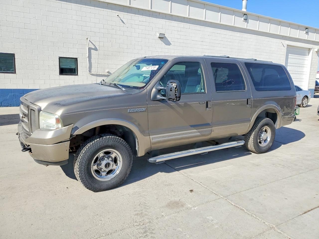 منظر 2005 FORD EXCURSION EDDIE BAUER، زاوية 1