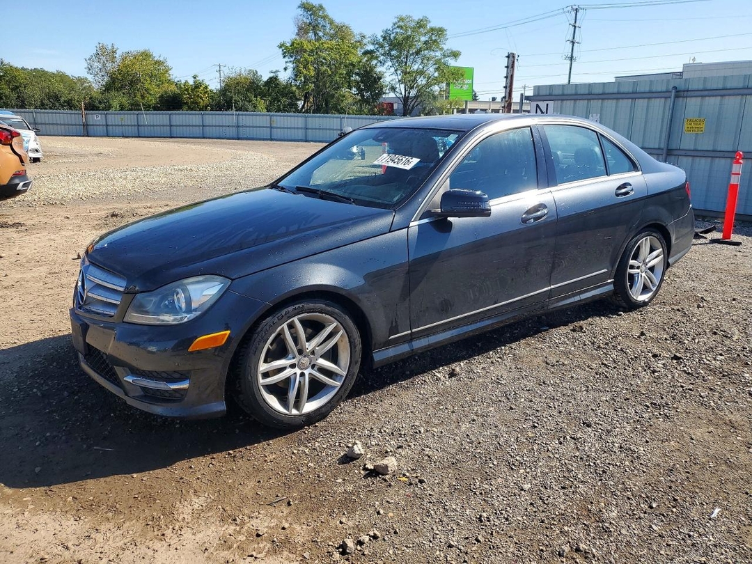 Vista de 2012 MERCEDES-BENZ C 300 4MATIC, ángulo 1