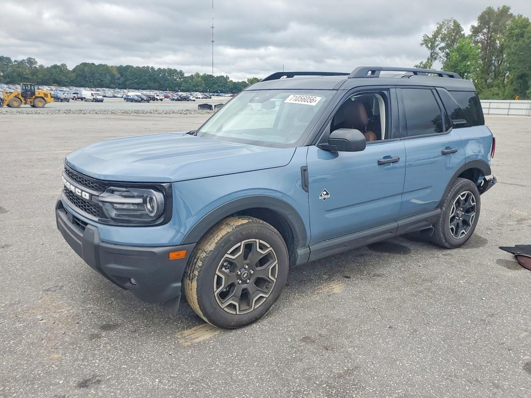 Вид 2026 FORD BRONCO SPORT OUTER BANKS, угол 1
