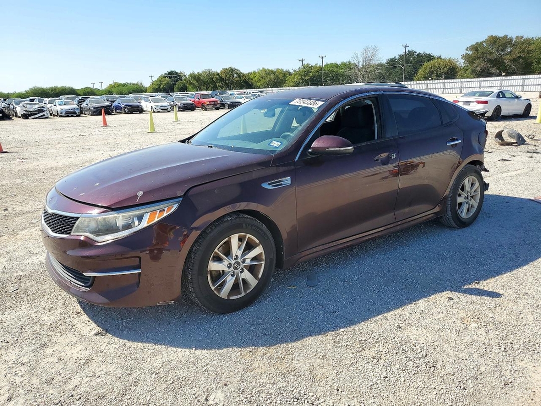Vista de 2017 KIA OPTIMA LX, ángulo 1
