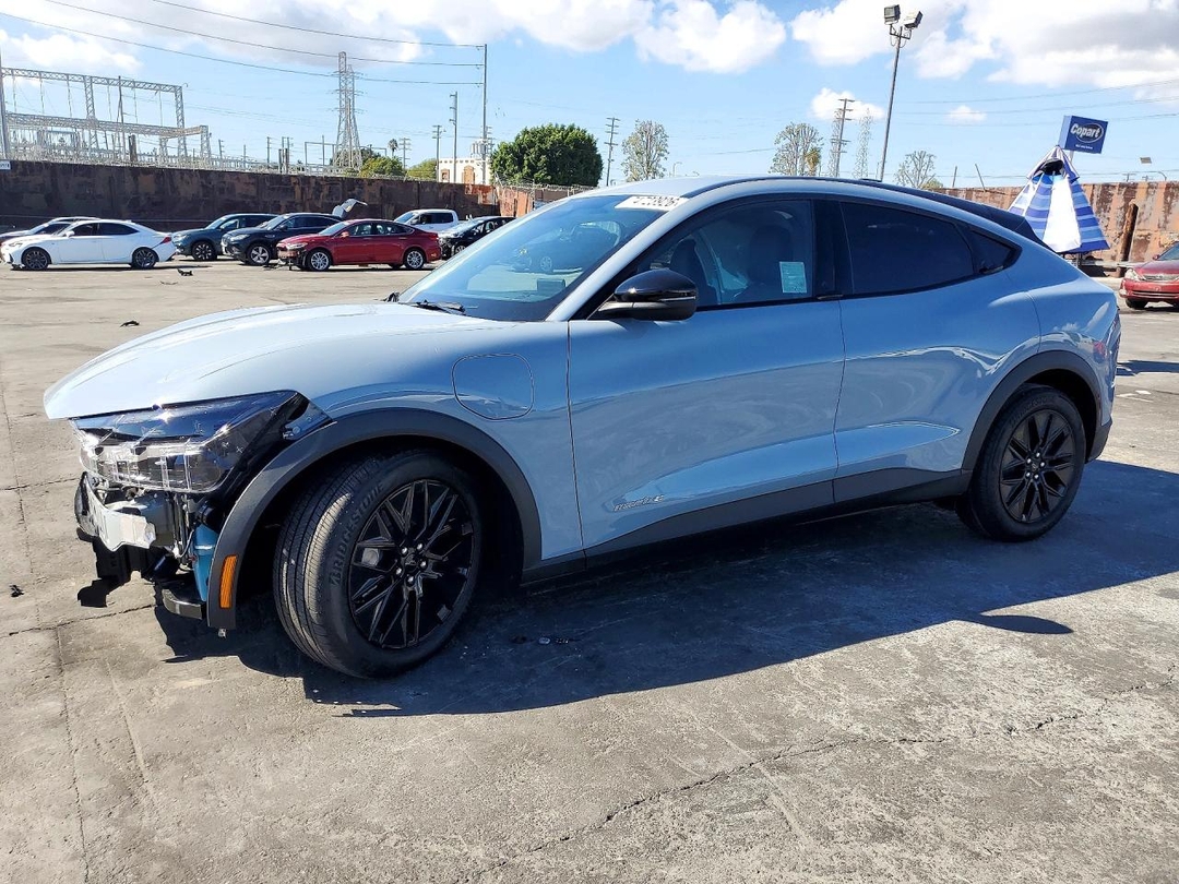 منظر 2026 FORD MUSTANG MACH-E SELECT، زاوية 1