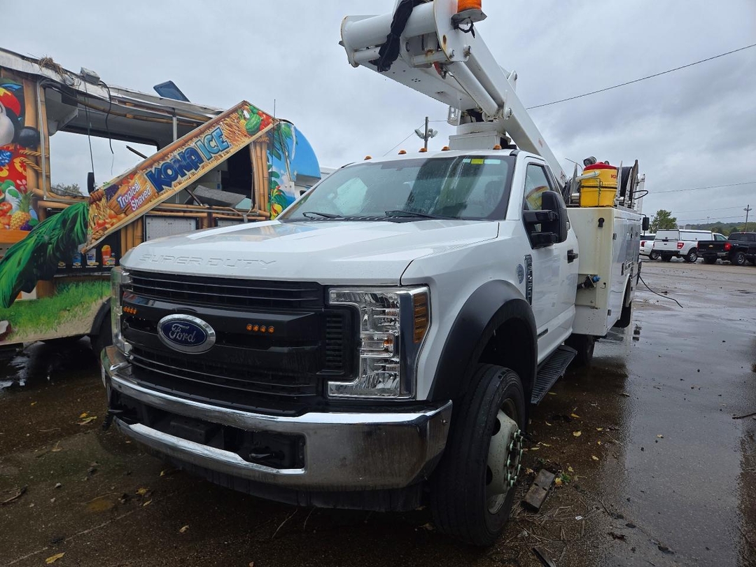 Vedere 2018 FORD F450 SUPER DUTY, unghi 1