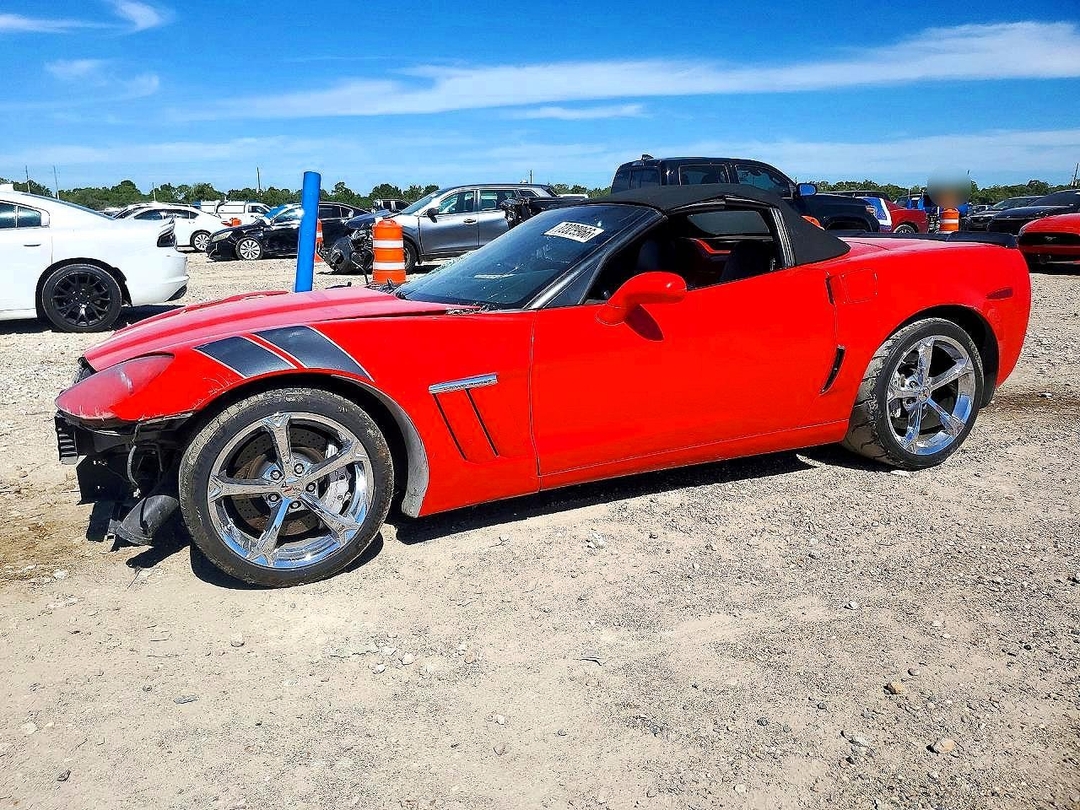Vue de 2010 CHEVROLET CORVETTE GRAND SPORT, angle 1