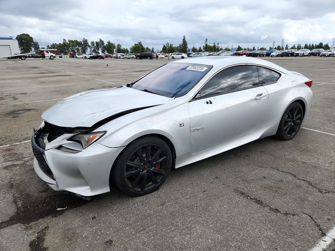 Vista de 2015 LEXUS RC 350, ángulo 1