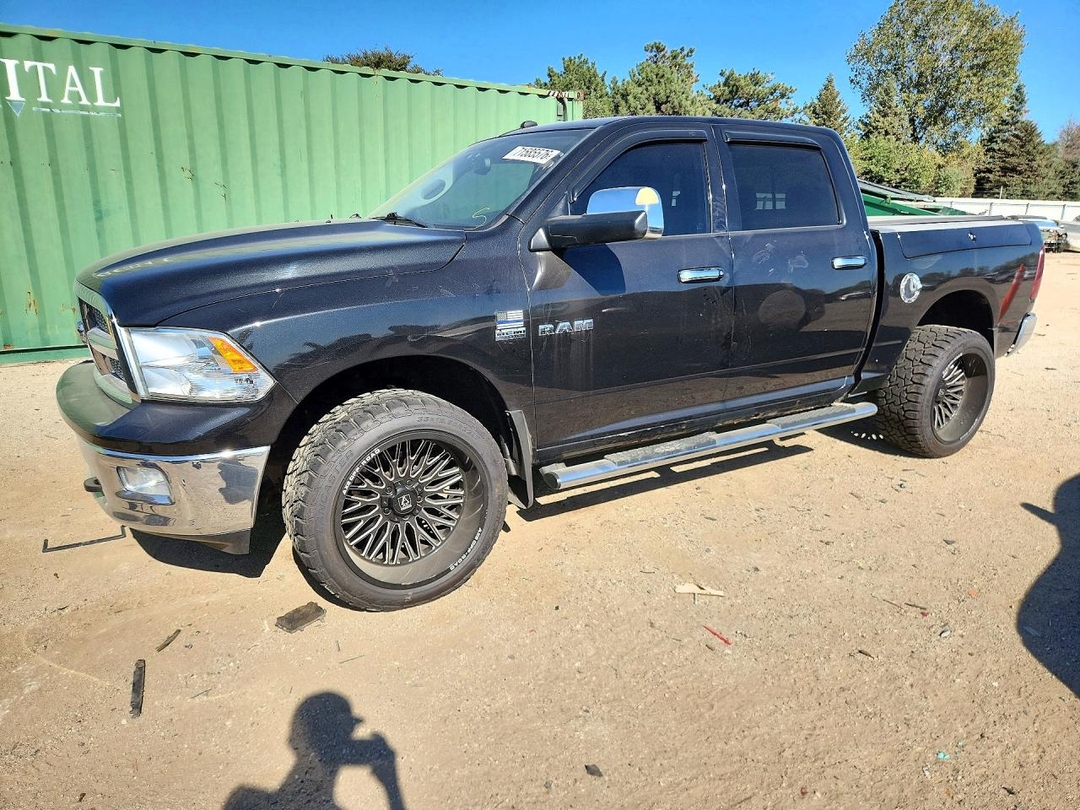 Vista de 2010 DODGE RAM 1500, ángulo 1