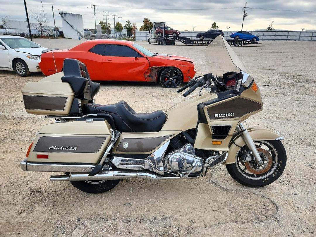 Vue de 1986 SUZUKI GV1400 GD, angle 1