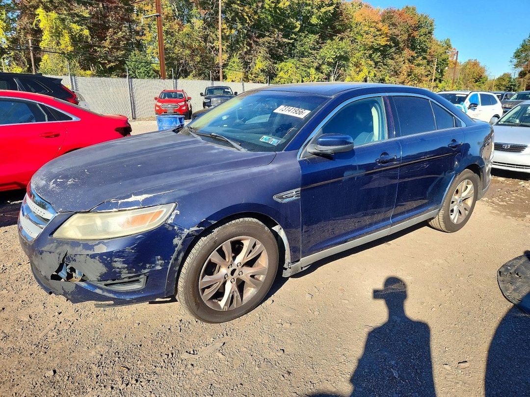 منظر 2012 FORD TAURUS SEL، زاوية 1