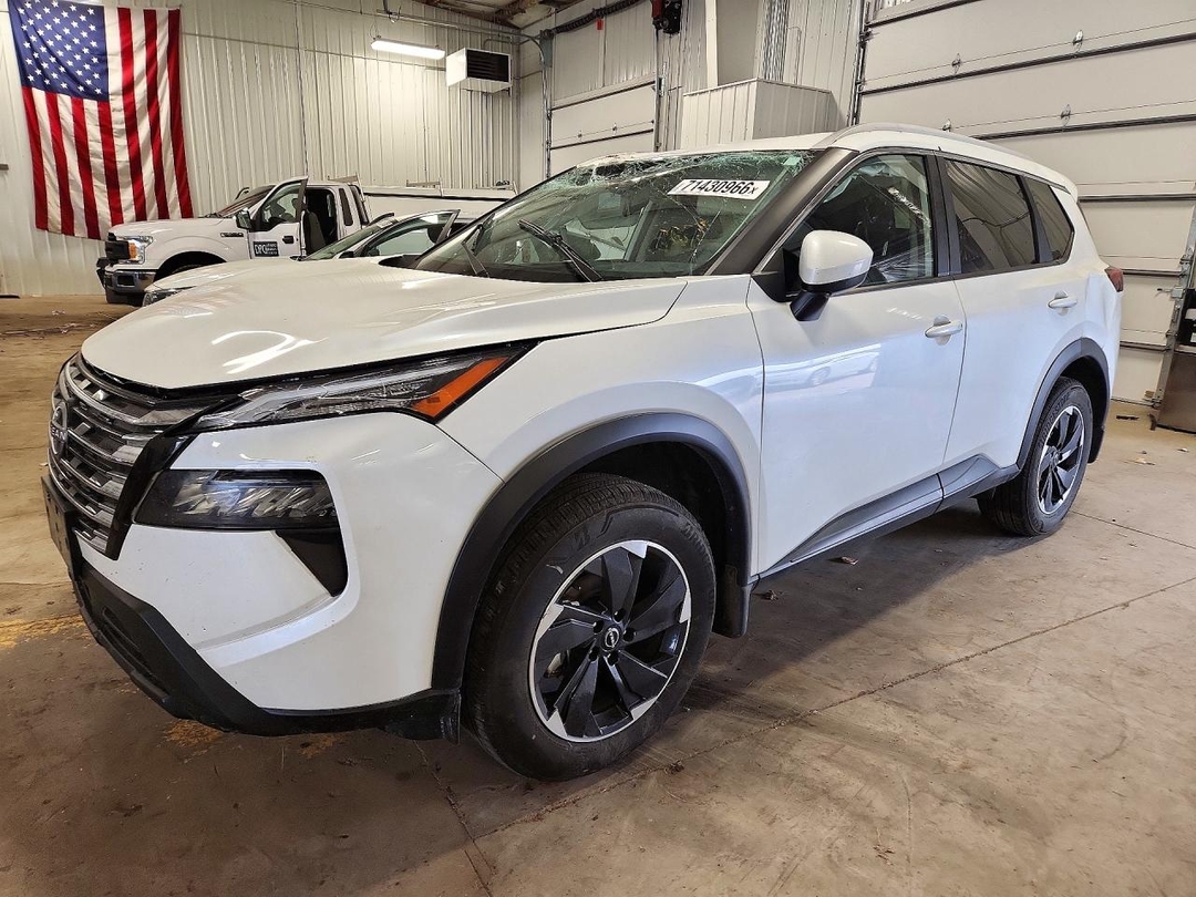 منظر 2026 NISSAN ROGUE SV، زاوية 1