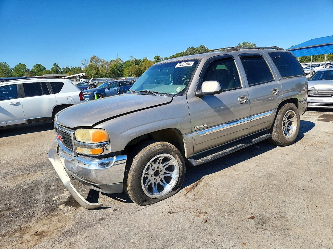 Vue de 2001 GMC YUKON, angle 1