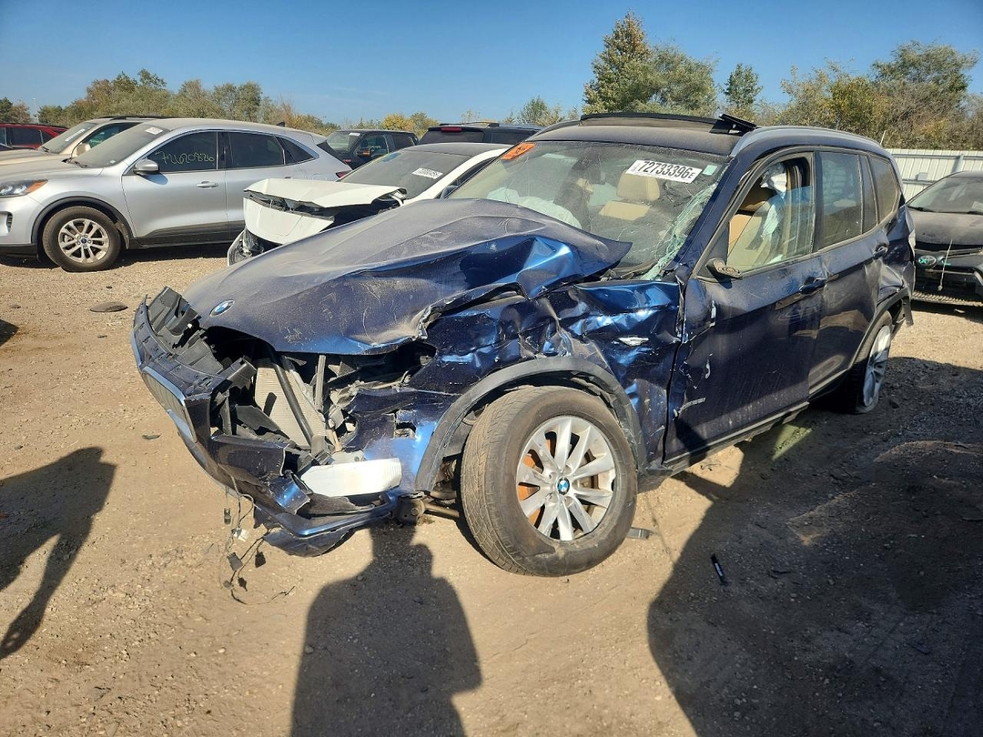 Vue de 2014 BMW X3 XDRIVE28I, angle 1