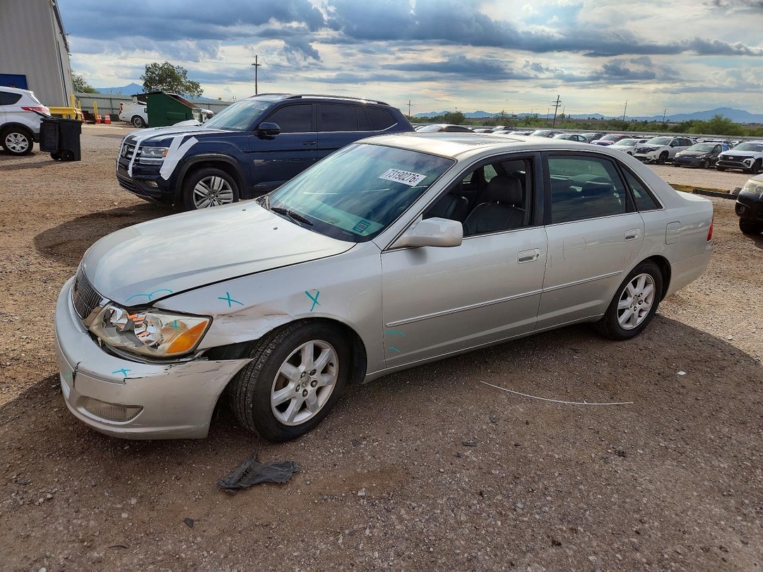 منظر 2000 TOYOTA AVALON XLS، زاوية 1