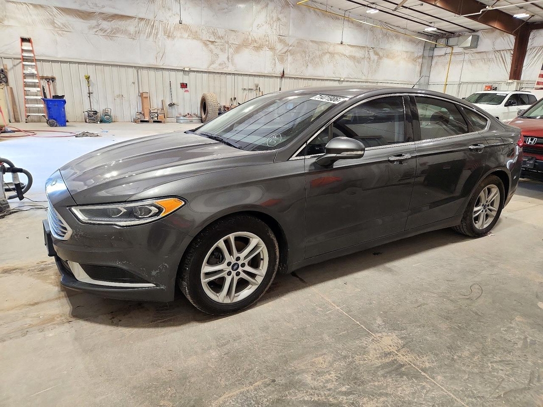 Vista de 2018 FORD FUSION SE, ángulo 1